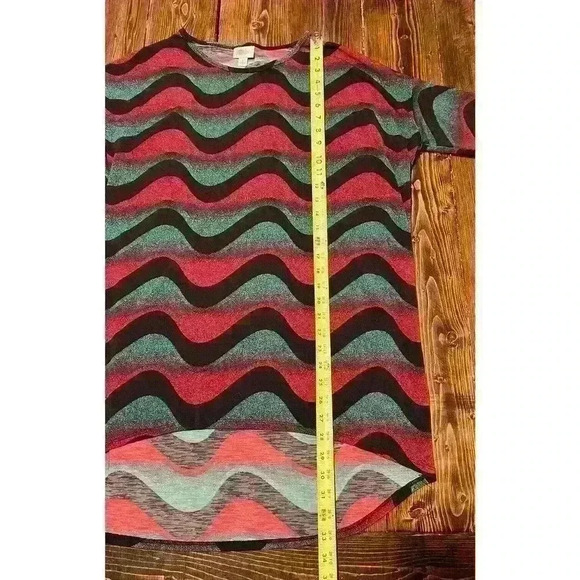 LuLaRoe Irma Tunic Top Sz Small Multicolored Striped Silky Feel - Picture 4 of 7